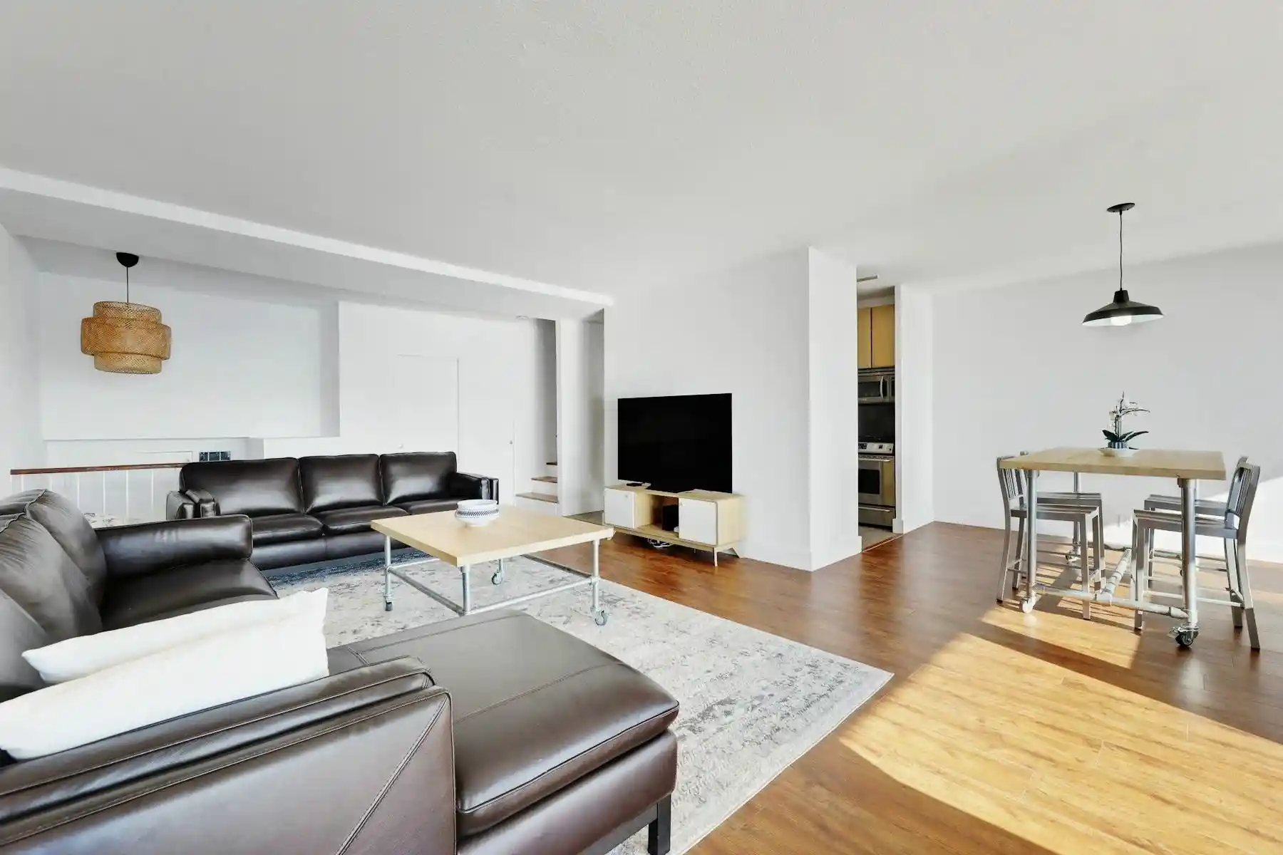 Photo 2 of Condo for sale at 4 Horizon Rd #1027, Fort Lee, NJ 07024 | MLS# 260020329 | Listing updated on 2026-10-08