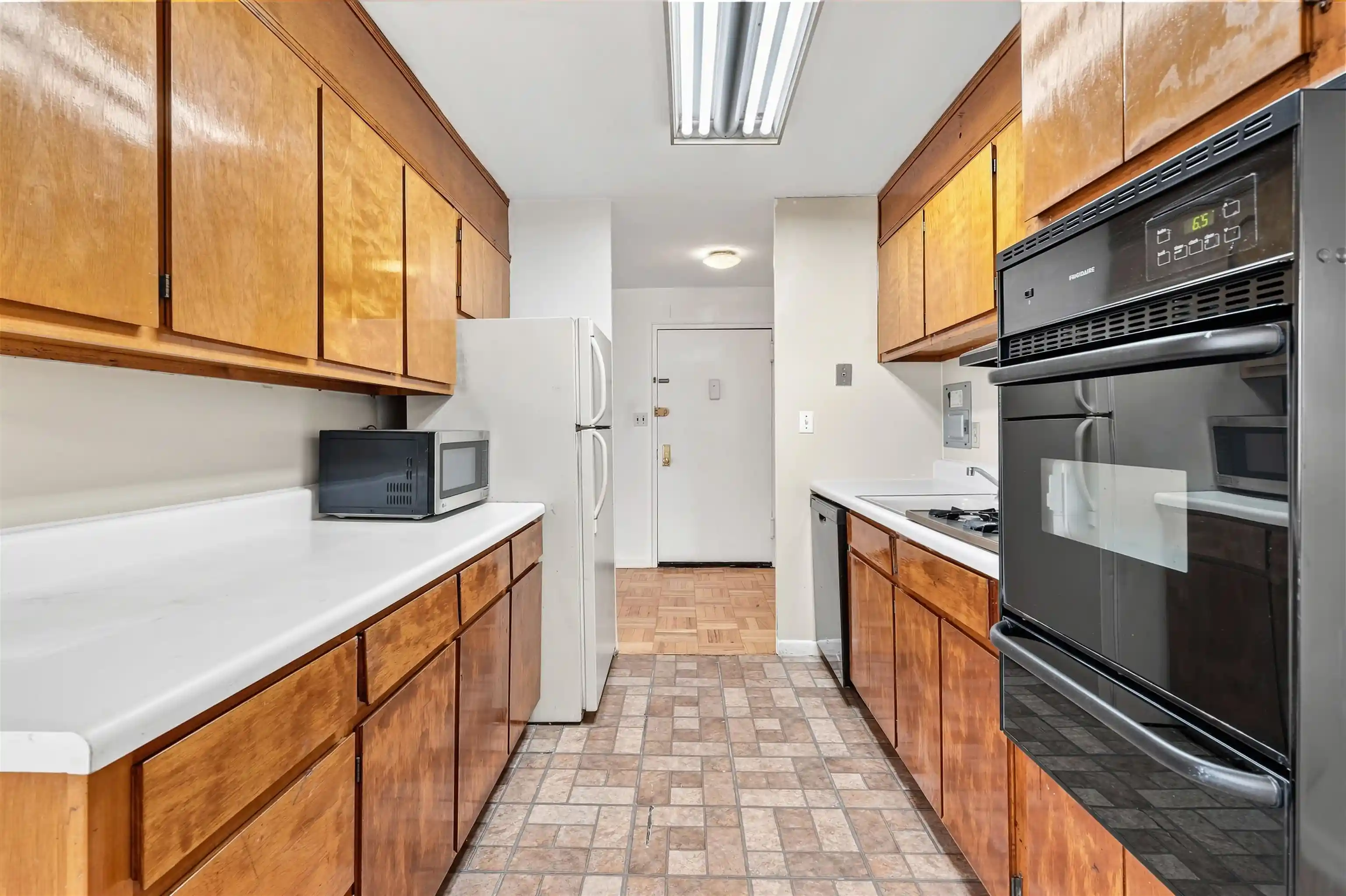 Photo 3 of House for sale at 6010 Boulevard E #64, West New York, NJ 07093 | MLS# 260020376 | Listing updated on 2026-10-08