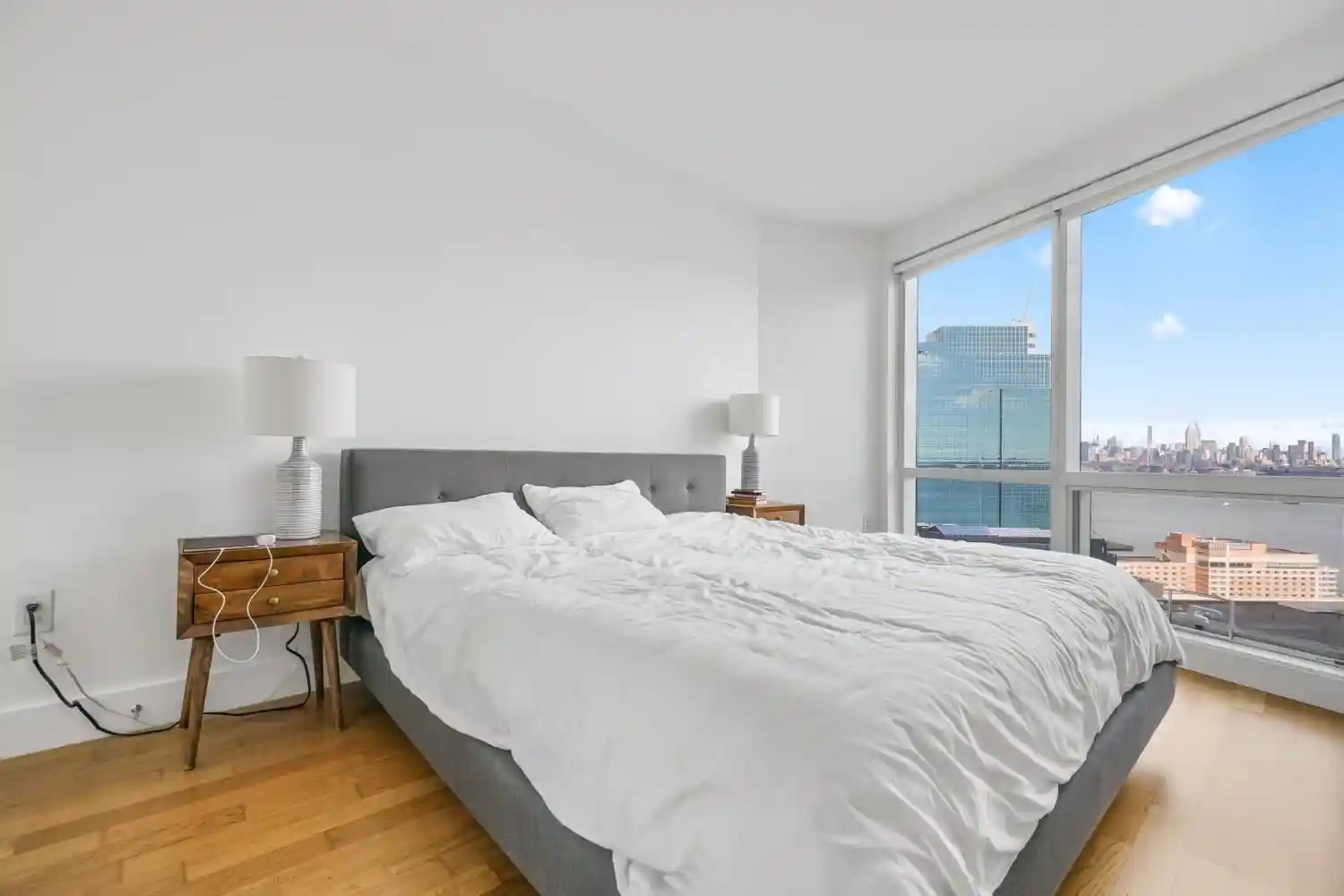 Photo 4 of Condo for sale at 77 Hudson St #2606, Jersey City, NJ 07302 | MLS# 260020408 | Listing updated on 2026-10-08