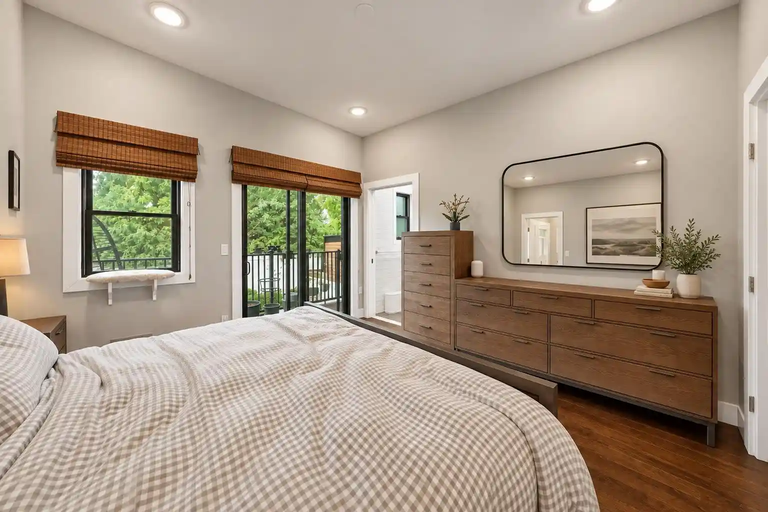 Photo 2 of Townhouse for sale at 138 Congress St #1, Jersey City, NJ 07307 | MLS# 260020414 | Listing updated on 2026-10-08