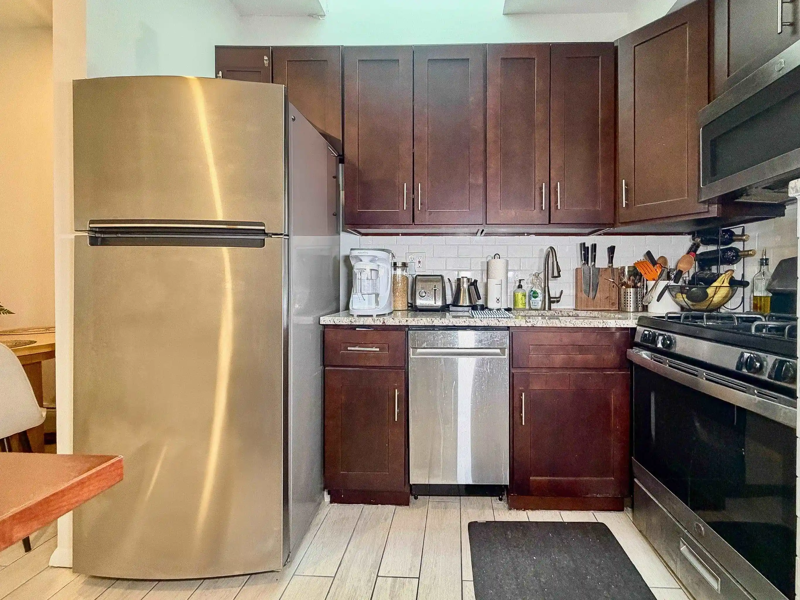 Photo 3 of Condo for sale at 372 2nd Street #4L, Jersey City, NJ 07302 | MLS# 260020683 | Listing updated on 2026-10-14