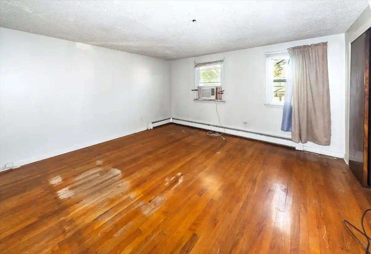 Photo 3 of Single family home for sale at 191 Nunda Ave, Jersey City, NJ 07306 | MLS# 260020730 | Listing updated on 2026-10-19