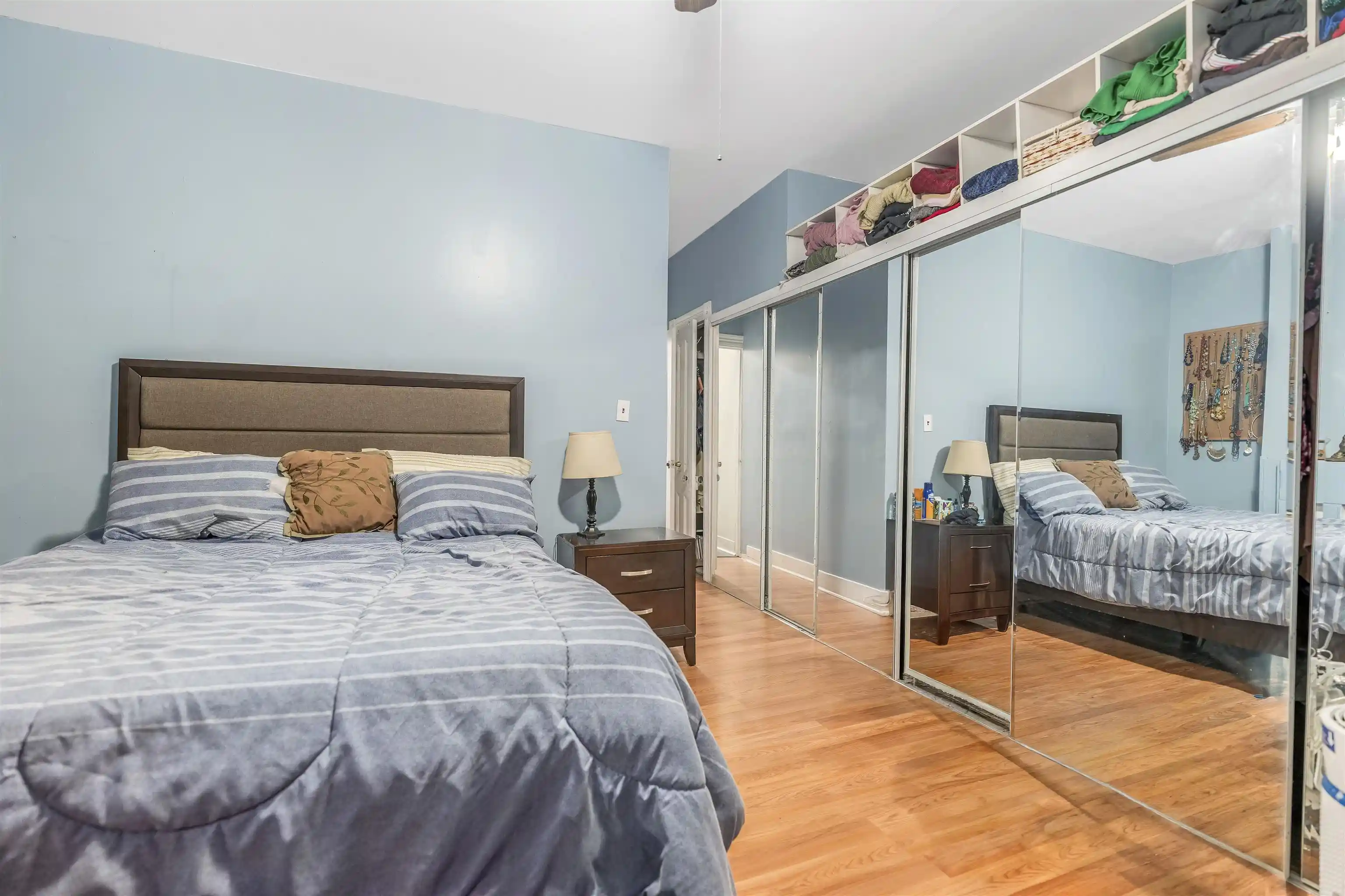 Photo 3 of Single family home for sale at 33 Union St, Jersey City, NJ 07304 | MLS# 260020833 | Listing updated on 2026-10-15