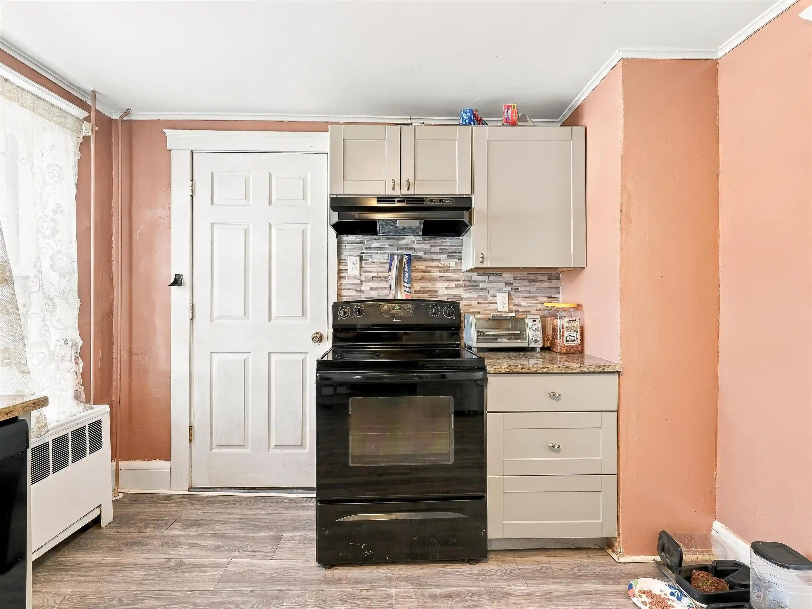 Photo 3 of Single family home for sale at 515 Elm St, Cranford, NJ 07016 | MLS# 260021083 | Listing updated on 2026-10-26