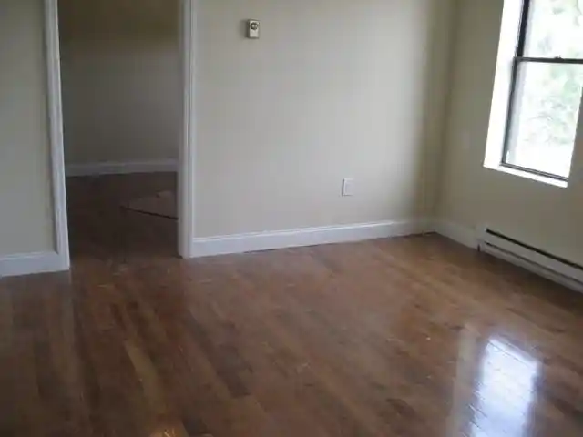 Photo 4 of Condominium at 15 Broadway #34, Bayonne, NJ 07002 | MLS# 70014641 |  | Sold on 2007-12-03
