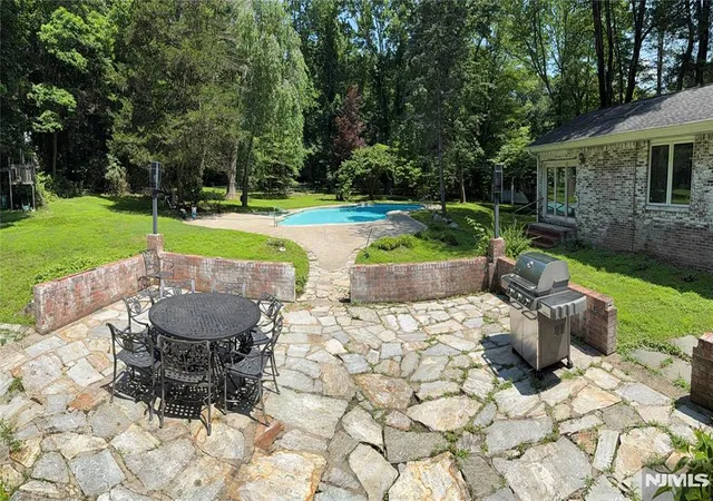 Homes for sale in Saddle River, NJ | 25 Ackerman Rd, Saddle River, NJ 07458 | MLS# 23021885