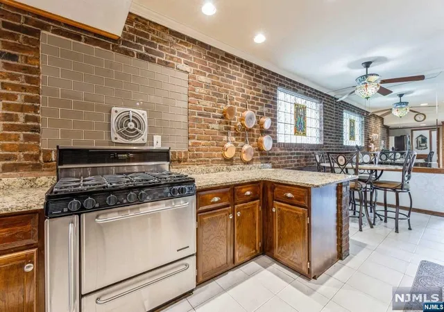 Photo 4 of Sale Pending at 375 Colfax Ave, Clifton, NJ 07013 | MLS# 24030440 | Listing updated on 2025-06-13