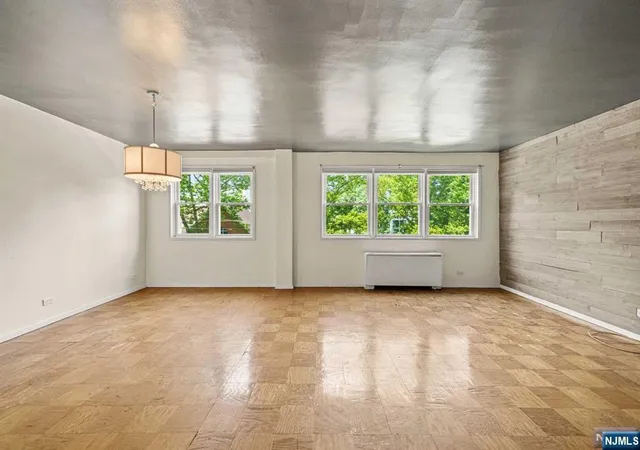 4th image of 39 E 39Th St, Paterson, NJ 07514 | MLS# 24032836
