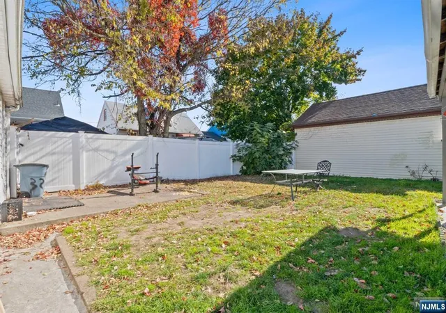 3rd image of 32-34 Arlington Ave, Paterson, NJ 07502 | MLS# 24035398