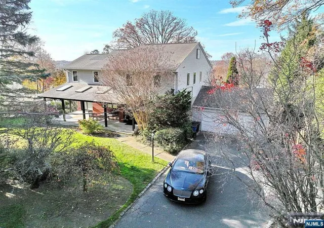 Homes for sale in Cresskill, NJ | 65 Engle St, Cresskill, NJ 07626 | MLS# 24035587