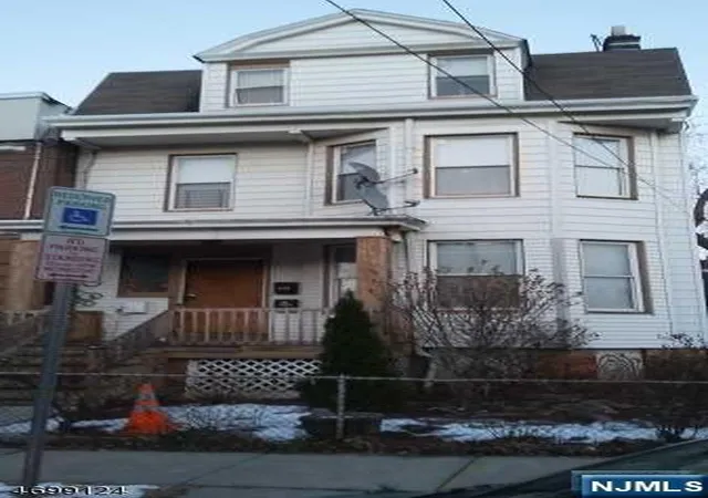 Photo 1 of Sale Pending at 115 Oraton St, Newark, NJ 07104 | MLS# 24037307 | Listing updated on 2025-03-14