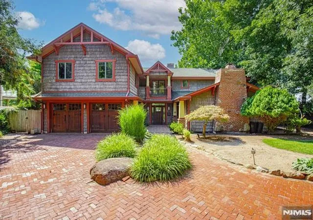 Photo 1 of Sale Pending at 12 Alcott Rd, Mahwah, NJ 07430 | MLS# 25008899 | Listing updated on 2026-05-20
