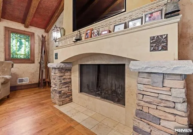 Photo 3 of Sale Pending at 12 Alcott Rd, Mahwah, NJ 07430 | MLS# 25008899 | Listing updated on 2026-05-20