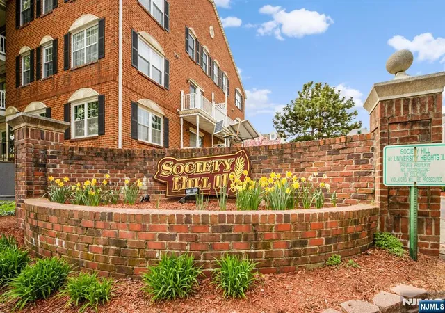 Photo 2 of Sale Pending at 12 Rider Ct, Newark, NJ 07103 | MLS# 25014385 | Listing updated on 2025-05-15
