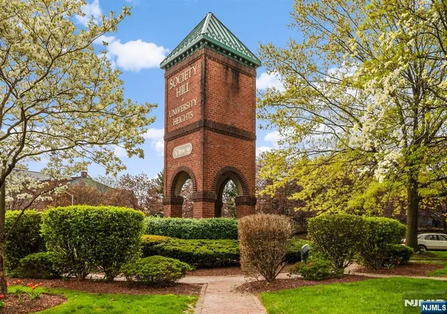 Photo 3 of Sale Pending at 12 Rider Ct, Newark, NJ 07103 | MLS# 25014385 | Listing updated on 2025-05-15