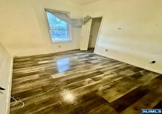 2nd image of 506 21st St, Irvington, NJ 07111 | MLS# 25016528