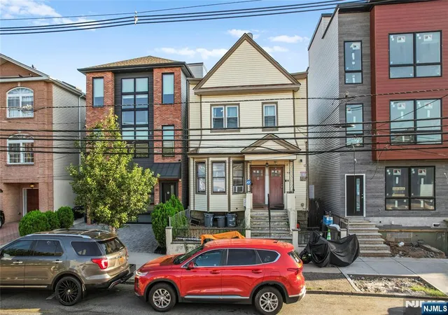 8th image of 97 Thorne St, Jersey City, NJ 07307 | MLS# 25023270