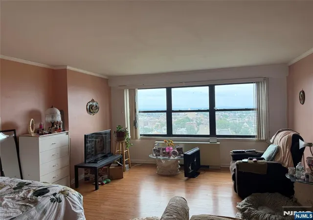 Homes for sale in Passaic, NJ | 285 Aycrigg Ave #20C, Passaic, NJ 07055 | MLS# 25024170