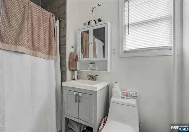 5th image of 102 22Nd Ave, Paterson, NJ 07513 | MLS# 25026896