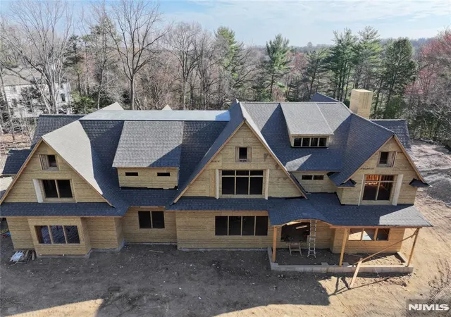 Homes for sale in Franklin Lakes, NJ | 265 Terrace Rd, Franklin Lakes, NJ 07417 | MLS# 25027586