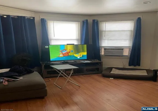 4th image of 783 S 13Th St, Newark, NJ 07108 | MLS# 25027782