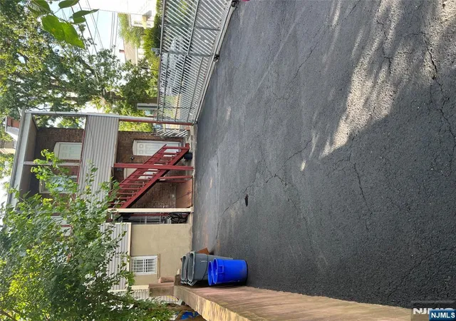 3rd image of 96 Heckel St, Belleville, NJ 07109 | MLS# 25029202