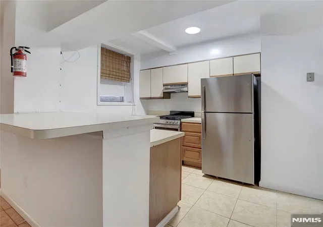 Homes for sale in Orange, NJ | 433 Lincoln Ave #C002G, Orange, NJ 07050 | MLS# 25034927