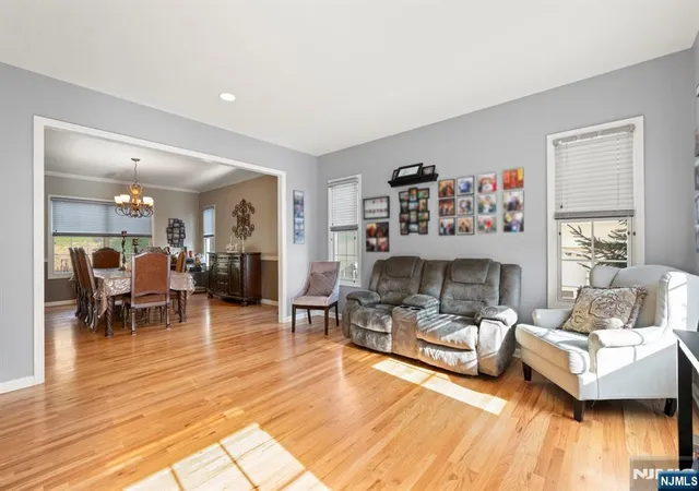 Homes for sale in Totowa, NJ | 107 Hamilton Trl, Totowa, NJ 07512 | MLS# 25037363