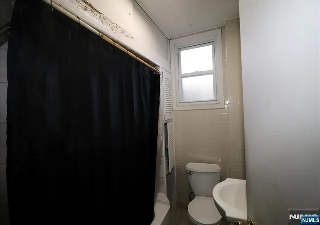Homes for sale in Newark, NJ | 233-235 Adams St, Newark, NJ 07105 | MLS# 25037467
