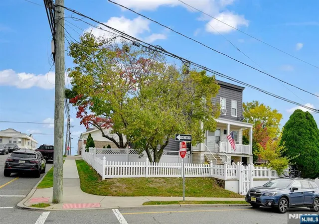 3rd image of 126 Macarthur Ave, Garfield, NJ 07026 | MLS# 25038185