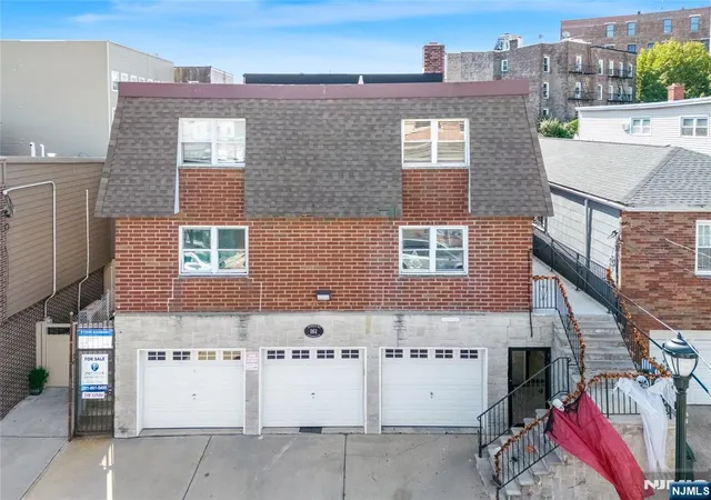 Photo 1 of Condo for sale at 161 18th St #10C, Union City, NJ 07087 | MLS# 25038314 | Listing updated on 2026-02-21