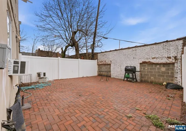 11th image of 72 Sherman Ave, Newark, NJ 07114 | MLS# 25039658