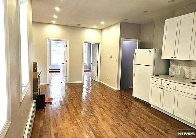 Homes for sale in Jersey City, NJ | 142 Side Ave, Jersey City, NJ 07305 | MLS# 25041290