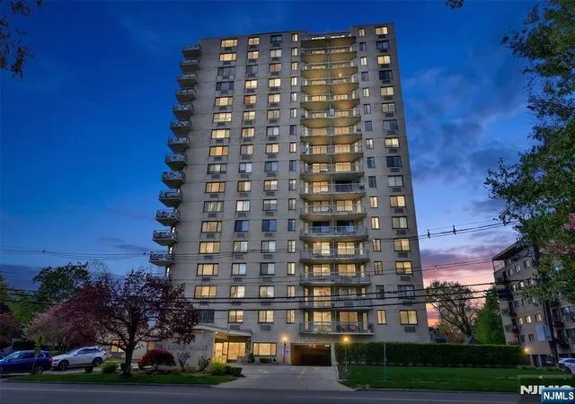 Homes for sale in Hackensack, NJ | 307 Prospect Ave #4B, Hackensack, NJ 07601 | MLS# 25043174