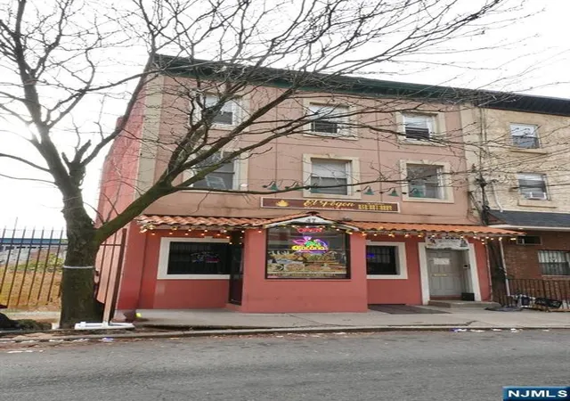 Homes for sale in Newark, NJ | 47 Fleming Ave, Newark, NJ 07105 | MLS# 25043185