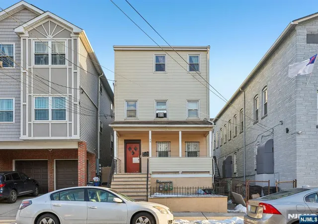Homes for sale in Elizabethport, NJ | 48 Atlantic St, Elizabethport, NJ 07206 | MLS# 25043910