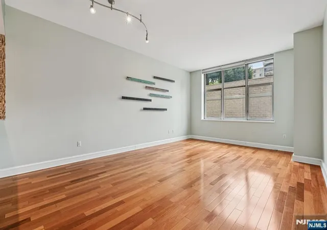 Homes for sale in North Bergen, NJ | 8100 River Rd #210, North Bergen, NJ 07047 | MLS# 25043927