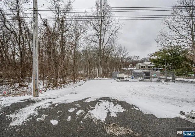 Homes for sale in Stanhope, NJ | 71 Us Hwy 206, Stanhope, NJ 07874 | MLS# 26000553