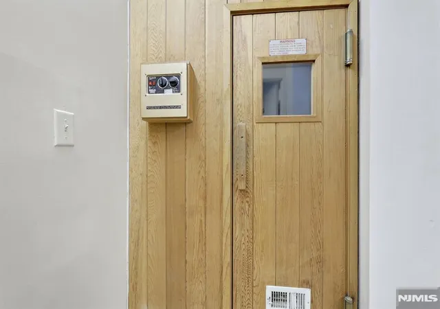36th image of 111 Mulberry #3T, Newark, NJ 07102 | MLS# 26001251