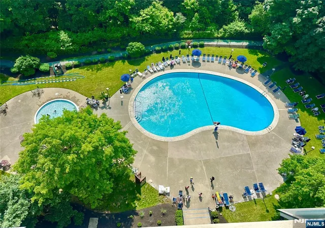 Homes for sale in Fort Lee, NJ | 6 Horizon Rd #1204, Fort Lee, NJ 07024 | MLS# 26001624