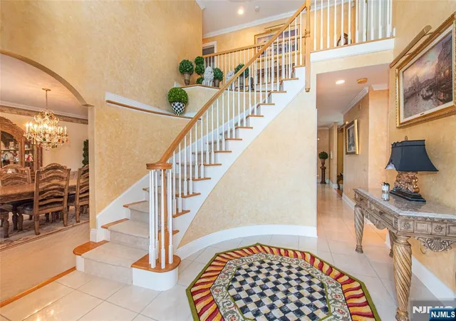 Photo 2 of Sale Pending at 6 Merrimack Ct, Paramus, NJ 07652 | MLS# 26002281 | Listing updated on 2026-08-03