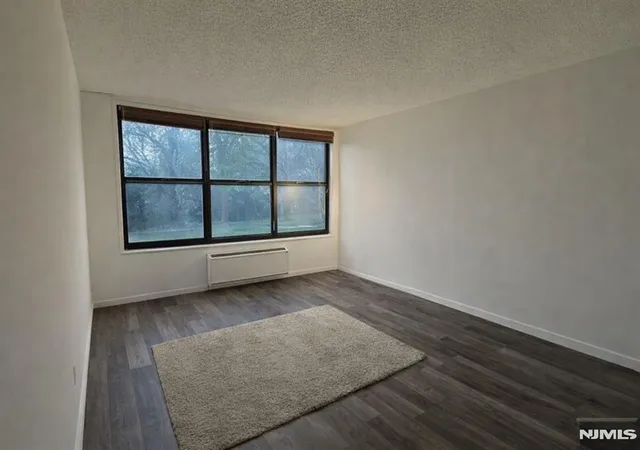 Homes for sale in Guttenberg, NJ | 7002 Boulevard East #3F, Guttenberg, NJ 07093 | MLS# 26003400