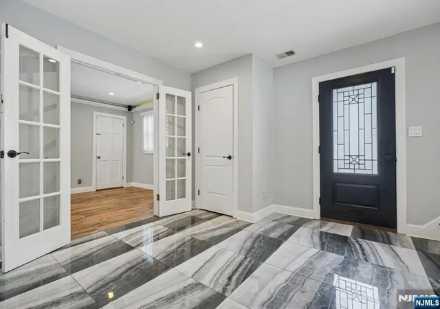 Photo 3 of Single family home for sale at 25 Nathan Wy, Wayne, NJ 07470 | MLS# 26003915 | Listing updated on 2026-03-25