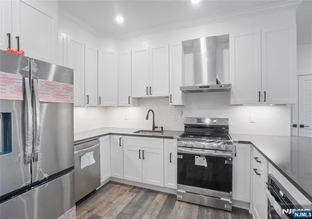 Homes for sale in Union City, NJ | 521 10Th St #A2, Union City, NJ 07087 | MLS# 26004014