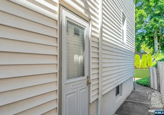 Homes for sale in Kearny, NJ | 511 Hickory St, Kearny, NJ 07032 | MLS# 26004455