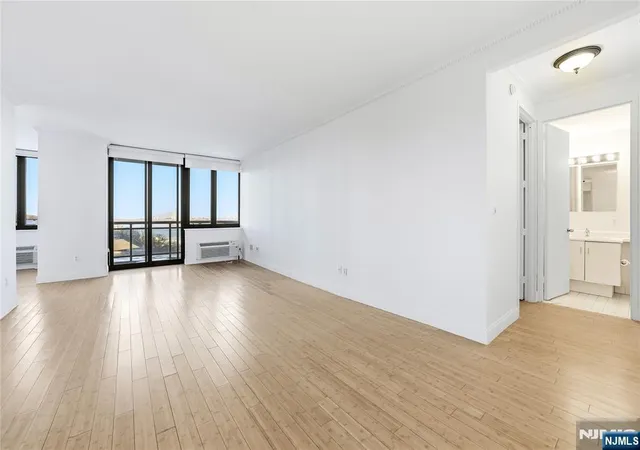 Homes for sale in Cliffside Park, NJ | 100 Winston Dr #5MN, Cliffside Park, NJ 07010 | MLS# 26005107