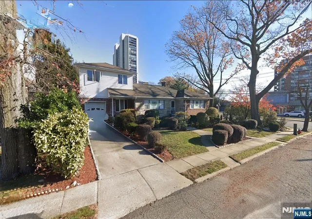 Photo 2 of Land for sale at 209 Tremont Ave, Fort Lee, NJ 07024 | MLS# 26005157 | Listing updated on 2026-06-26