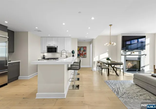 Homes for sale in North Bergen, NJ | 8100 River Rd #816, North Bergen, NJ 07047 | MLS# 26005390
