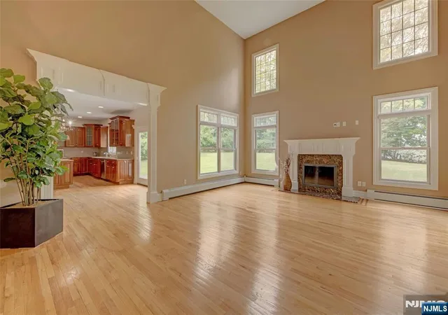 Homes for sale in Wyckoff, NJ | 501 Clinton Ave, Wyckoff, NJ 07481 | MLS# 26005609