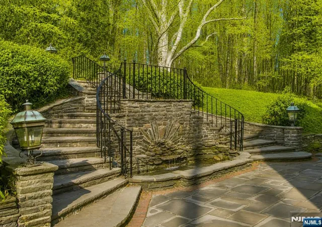 3rd image of 5 Rocky Wy, West Orange, NJ 07052 | MLS# 26005692
